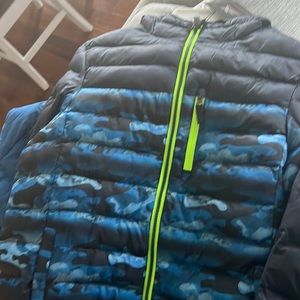 Zeroxposur coat for kids. Tag still on and never worn!